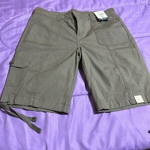 NWT Dark olive/brownish Bermuda shorts by St. John’s bay. Size 8